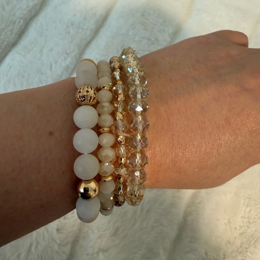 Beaded bracelet - Picture 5 of 9